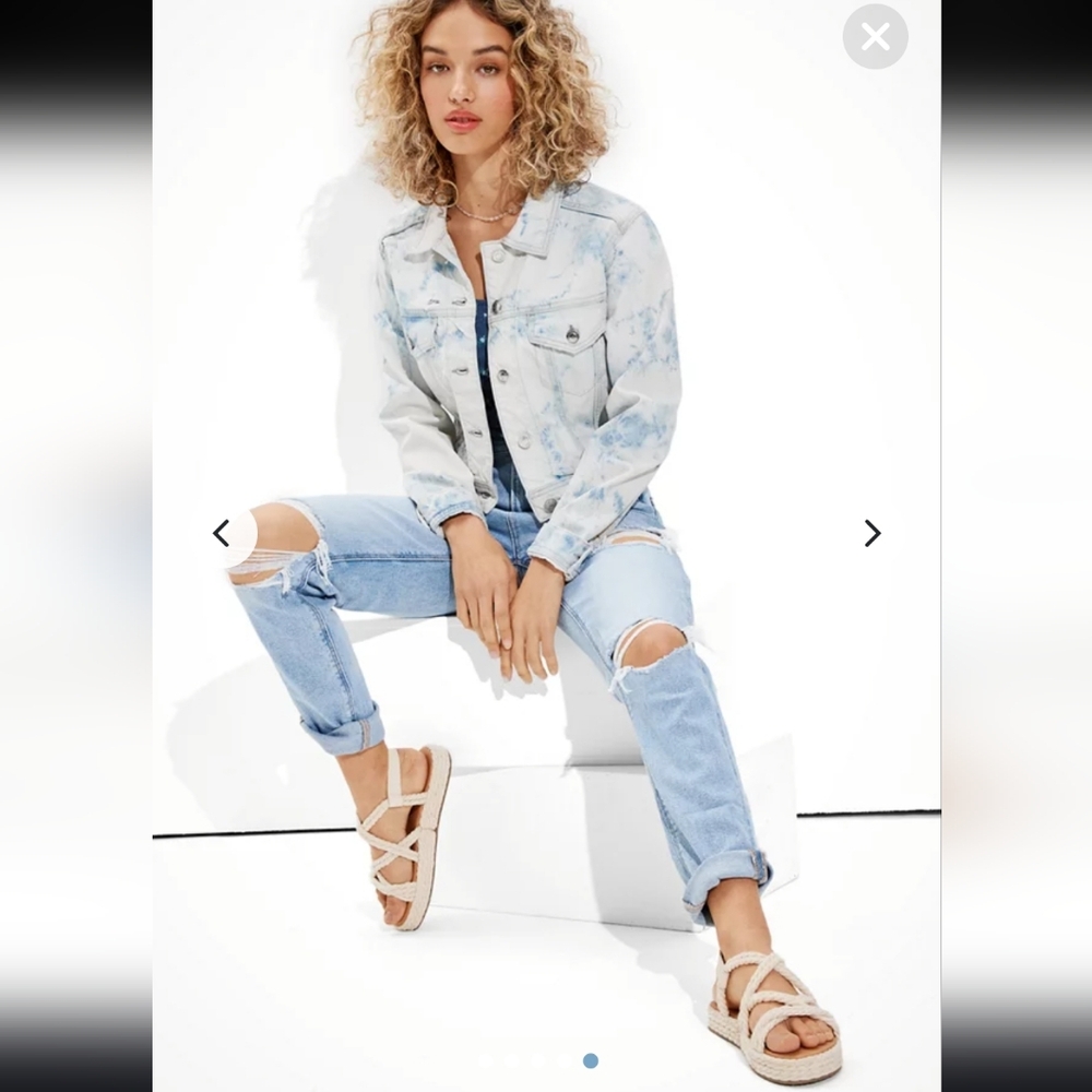 AE Shrunken Tie-Dye Denim Jacket - Picture 3 of 11